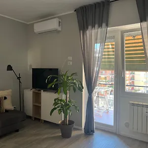 https://tiburtina-flam-guest-house.it-romehotels.com